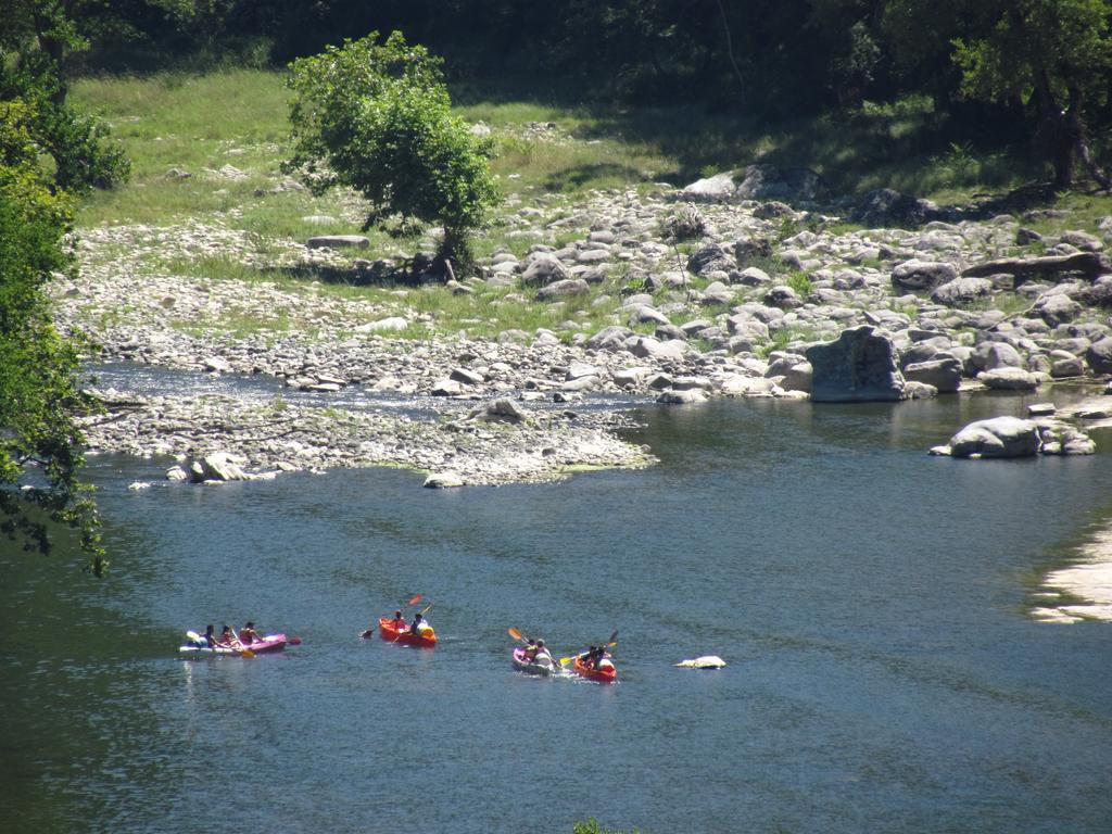 Camping Les Chenes Chauzon Luaran gambar